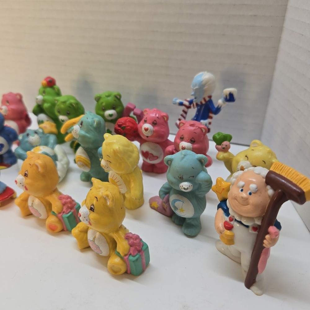 Vintage 80s Care Bears Lot of 18 Mini Figures AGC Hong Kong Rare Toy PVC 2inch - Picture 3 of 7